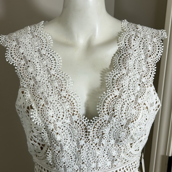 Monique Lhuillier x Anthropologie Yolande Lace Dress Ivory Scalloped Vneck 8 NEW - Picture 5 of 16